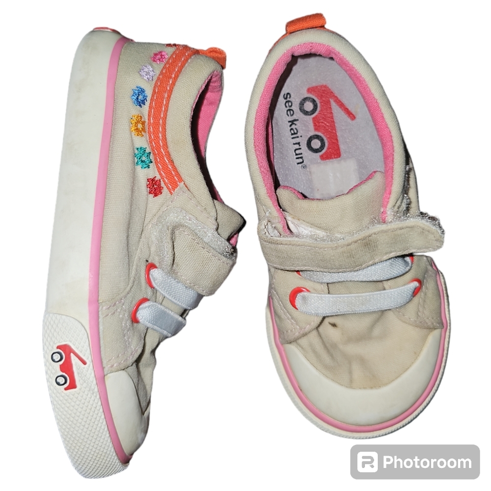 See Kai Run floral Velcro wide toe box sneaker Shoes for toddler girls